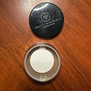 Savvy minerals dark 4